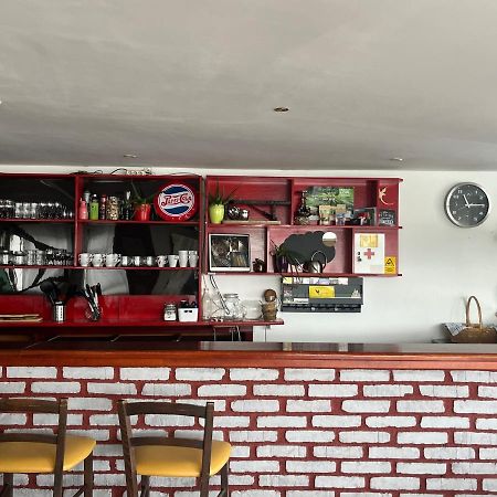 Eagle'S Nest Hostel Постойна Екстер'єр фото