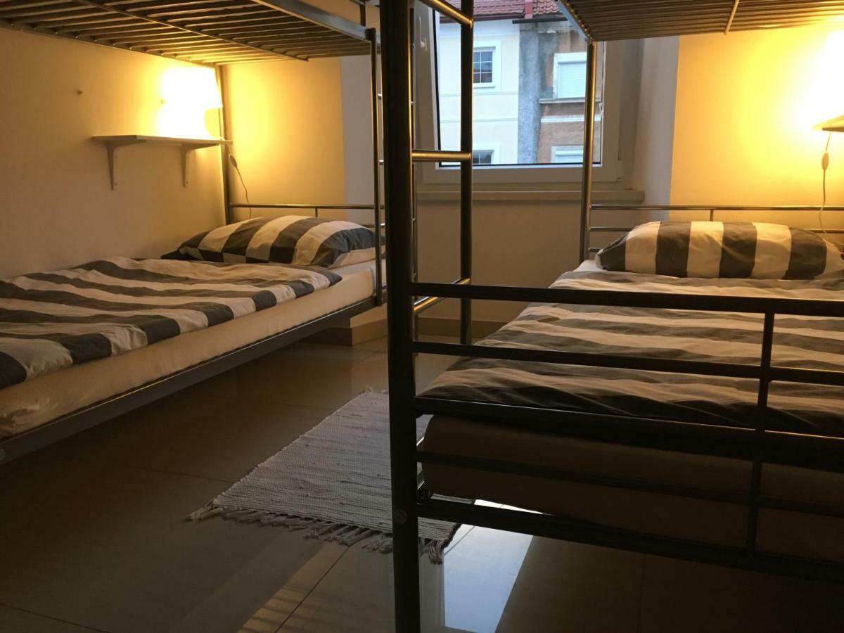 Eagle'S Nest Hostel Постойна Екстер'єр фото