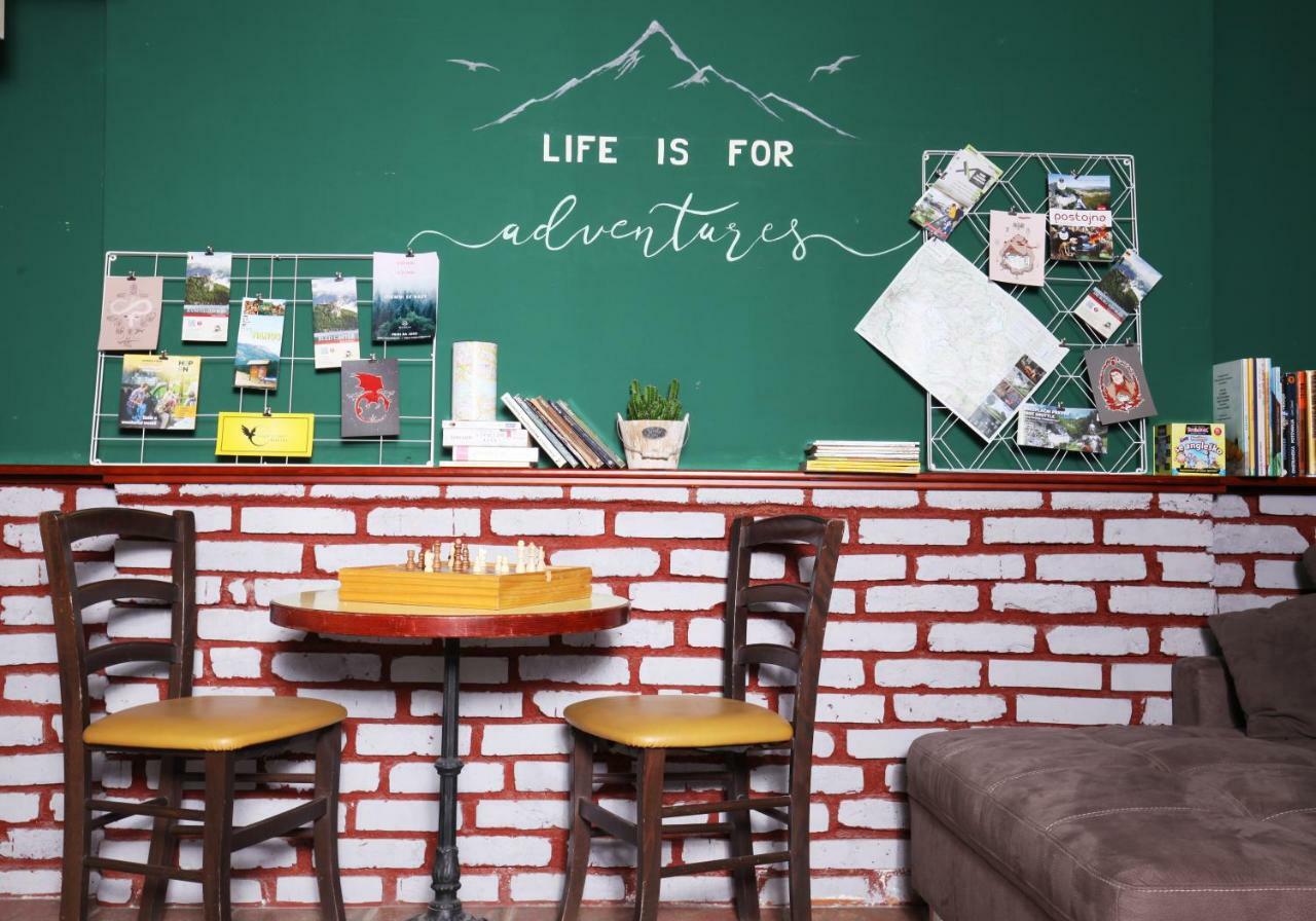 Eagle'S Nest Hostel Постойна Екстер'єр фото